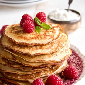 Almond Cream Cheese Keto Pancakes