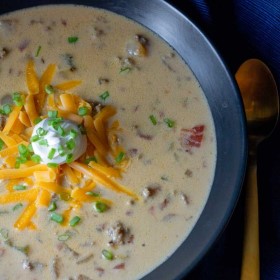 Cheeseburger Soup